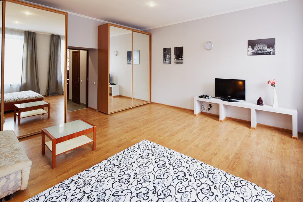 Apartment On The Center Of Liov Cameră foto